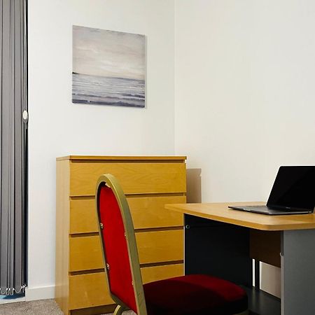 Last-Minute Specials L Book It Now L Sleeps Up To 4 L 2 Bed 2 Bath - Gym - Prime Birmingham Location L Jvt Short Lets Экстерьер фото