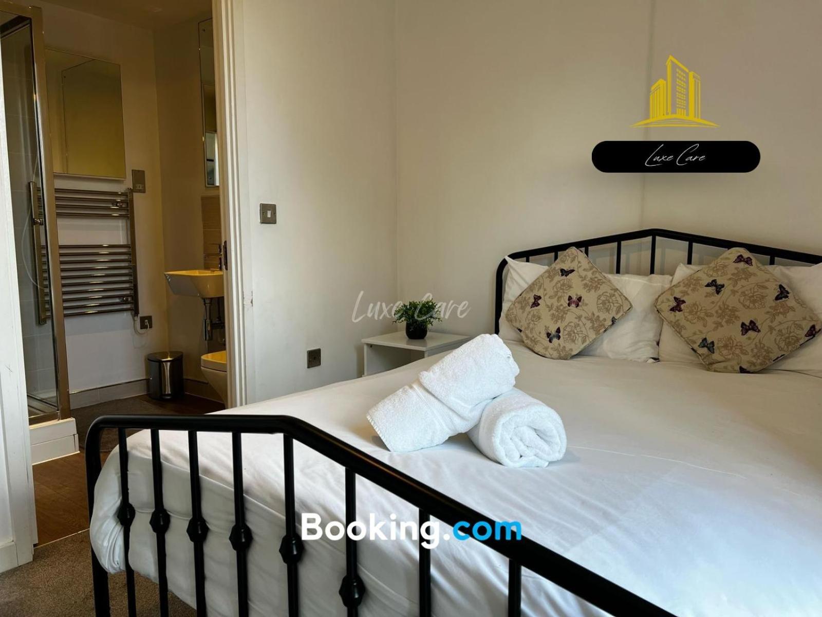 Last-Minute Specials L Book It Now L Sleeps Up To 4 L 2 Bed 2 Bath - Gym - Prime Birmingham Location L Jvt Short Lets Экстерьер фото