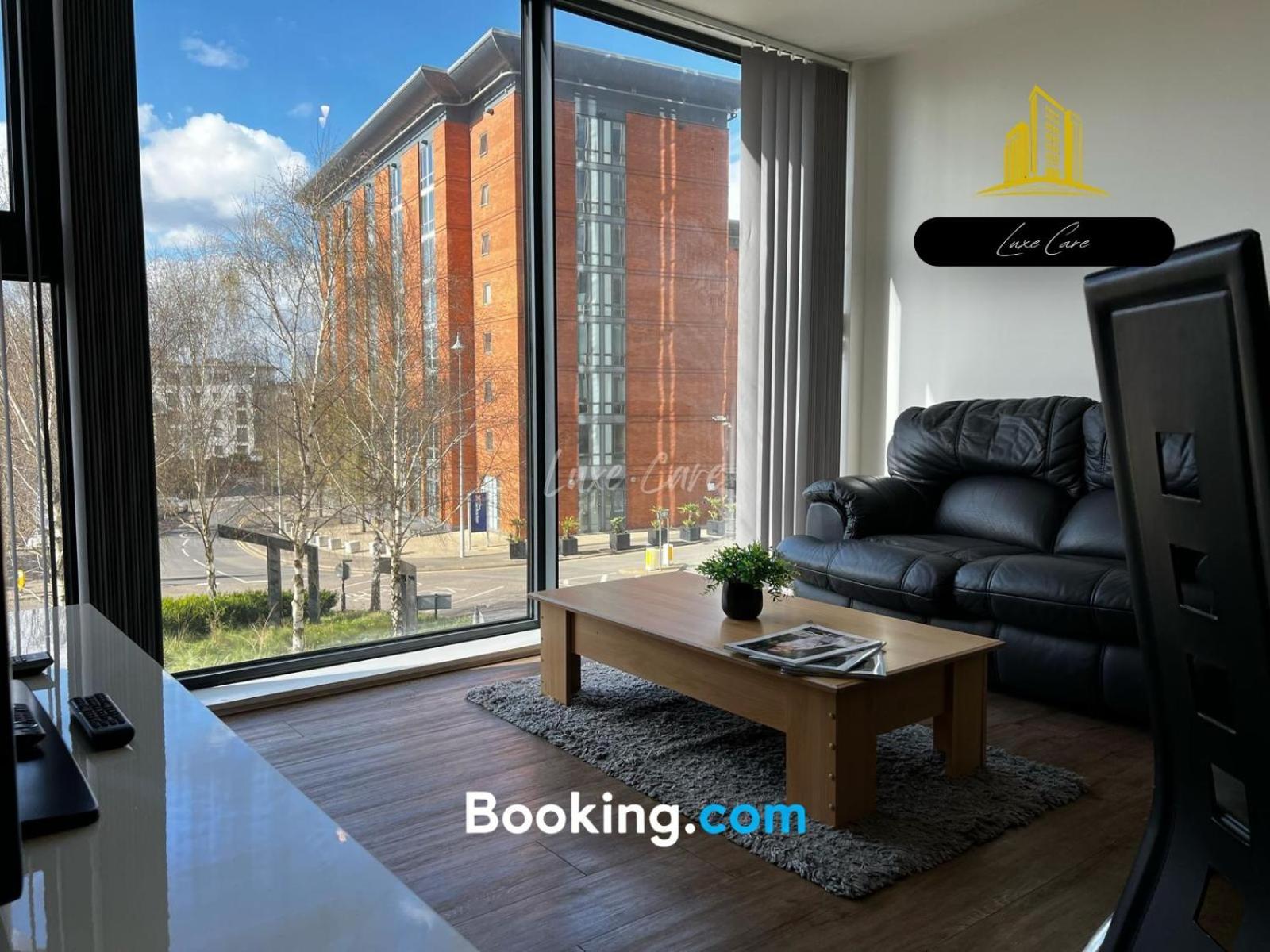 Last-Minute Specials L Book It Now L Sleeps Up To 4 L 2 Bed 2 Bath - Gym - Prime Birmingham Location L Jvt Short Lets Экстерьер фото