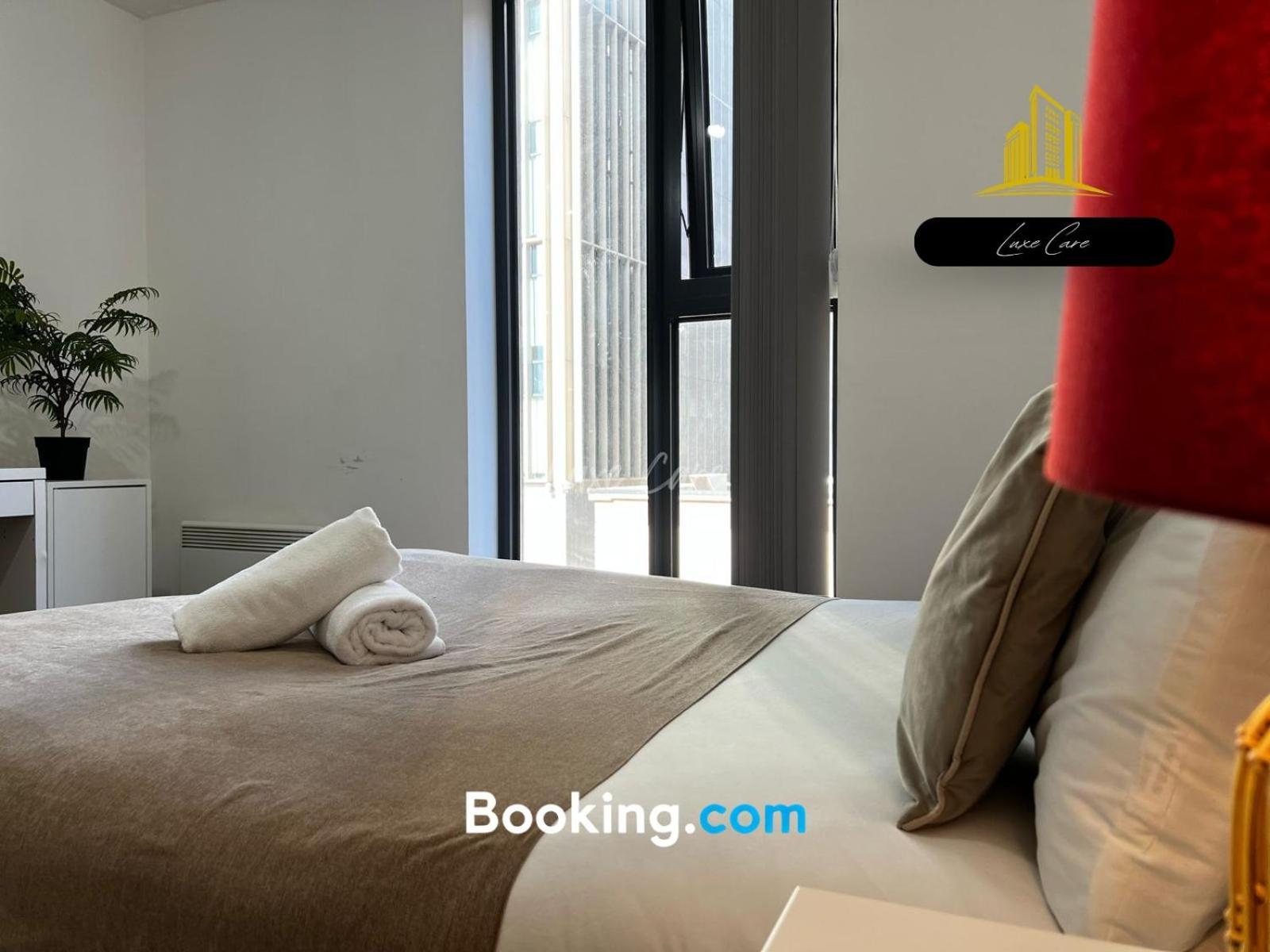 Last-Minute Specials L Book It Now L Sleeps Up To 4 L 2 Bed 2 Bath - Gym - Prime Birmingham Location L Jvt Short Lets Экстерьер фото