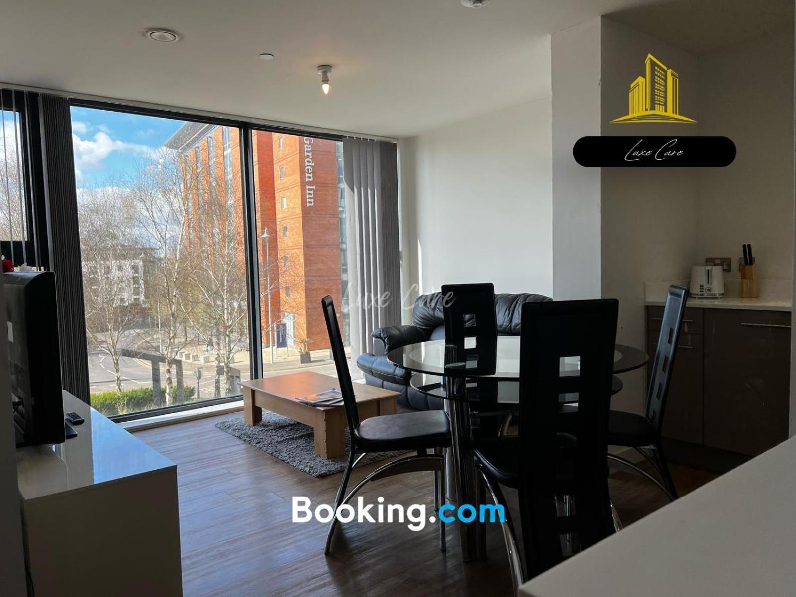 Last-Minute Specials L Book It Now L Sleeps Up To 4 L 2 Bed 2 Bath - Gym - Prime Birmingham Location L Jvt Short Lets Экстерьер фото