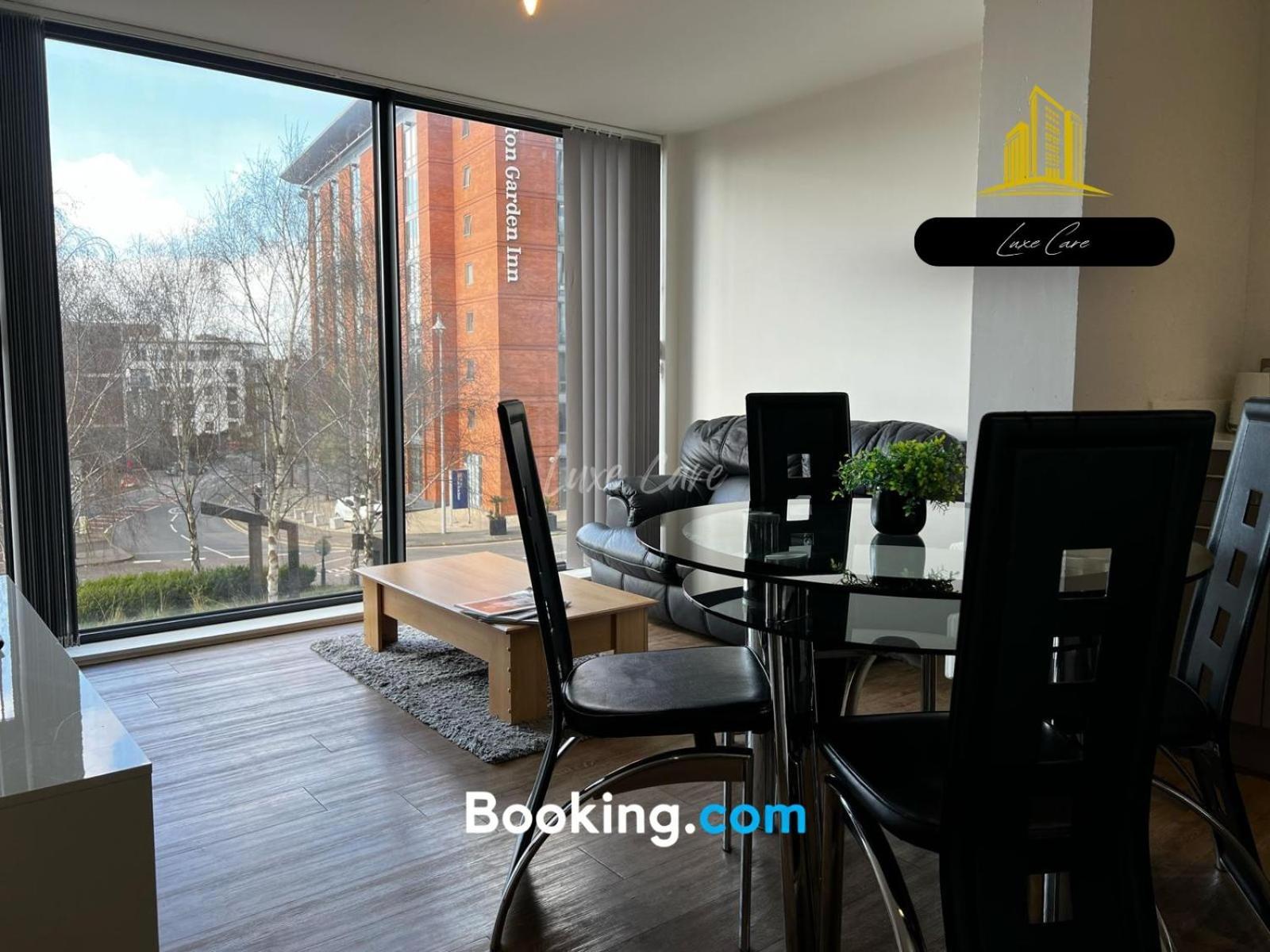 Last-Minute Specials L Book It Now L Sleeps Up To 4 L 2 Bed 2 Bath - Gym - Prime Birmingham Location L Jvt Short Lets Экстерьер фото